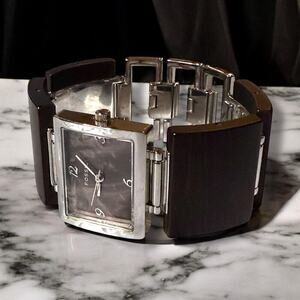Fossil F2 Watch Womens Silver Tone Wood Grain Rectangle Bracelet Quartz WORKS